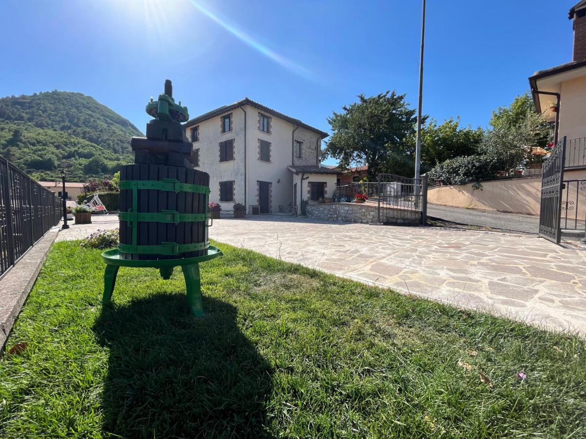 Casa Vacanze Vecchio Frantoio Residenza Moraiolo Spoleto Dış mekan fotoğraf
