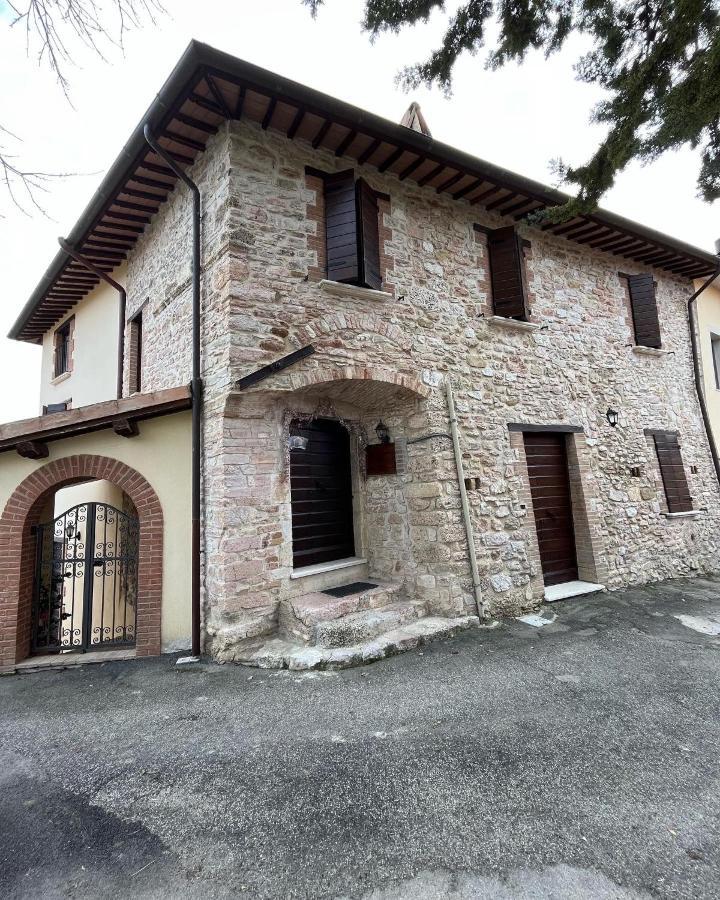 Casa Vacanze Vecchio Frantoio Residenza Moraiolo Spoleto Dış mekan fotoğraf